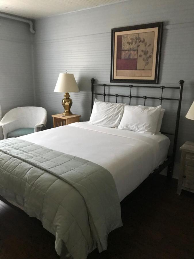 Grand Old Lady Hotel Waynesville Εξωτερικό φωτογραφία